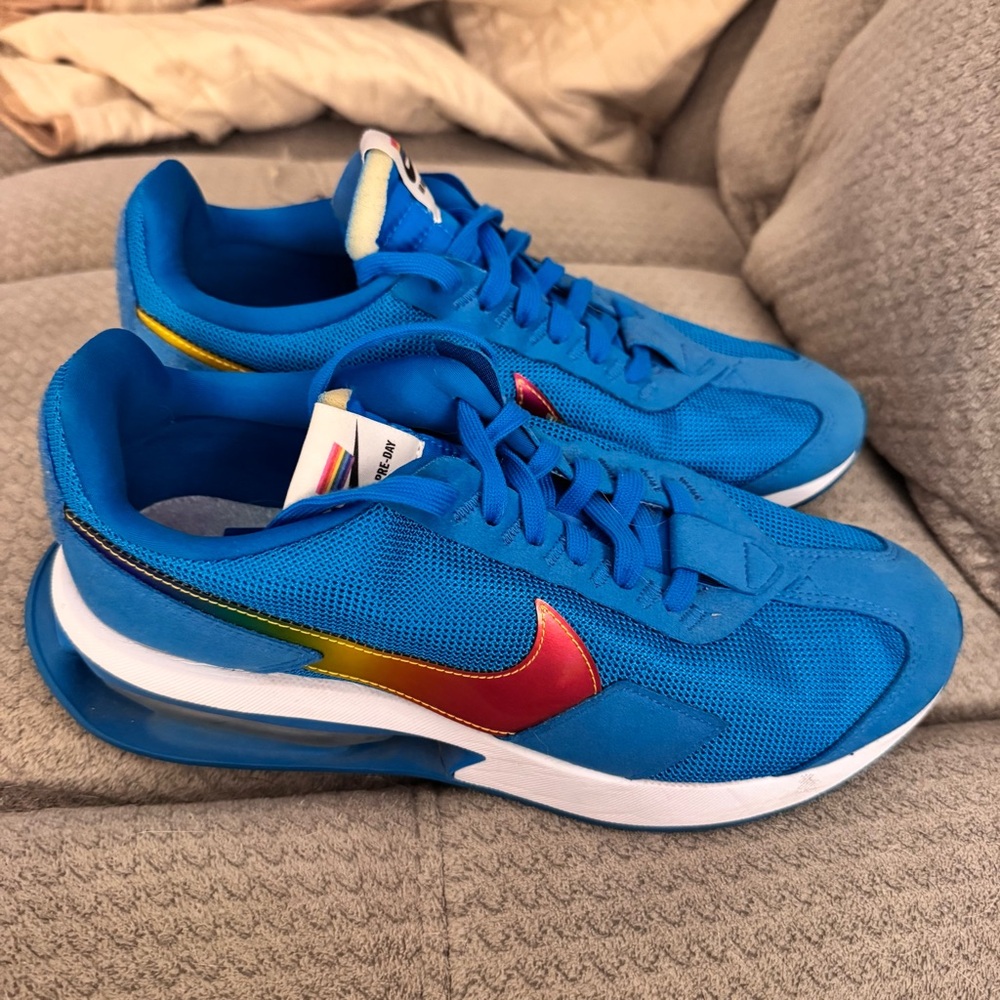 Nike‎ Air Max Pre-Day "Be True" Neptune Blue/Multi-Color shoes size 8.5